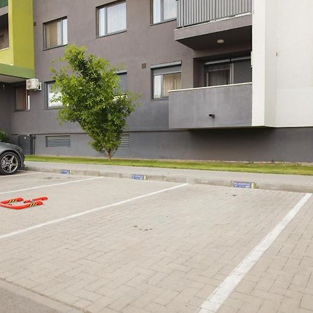 Apartmán Pinkwood Harmony Oradea Exteriér fotografie